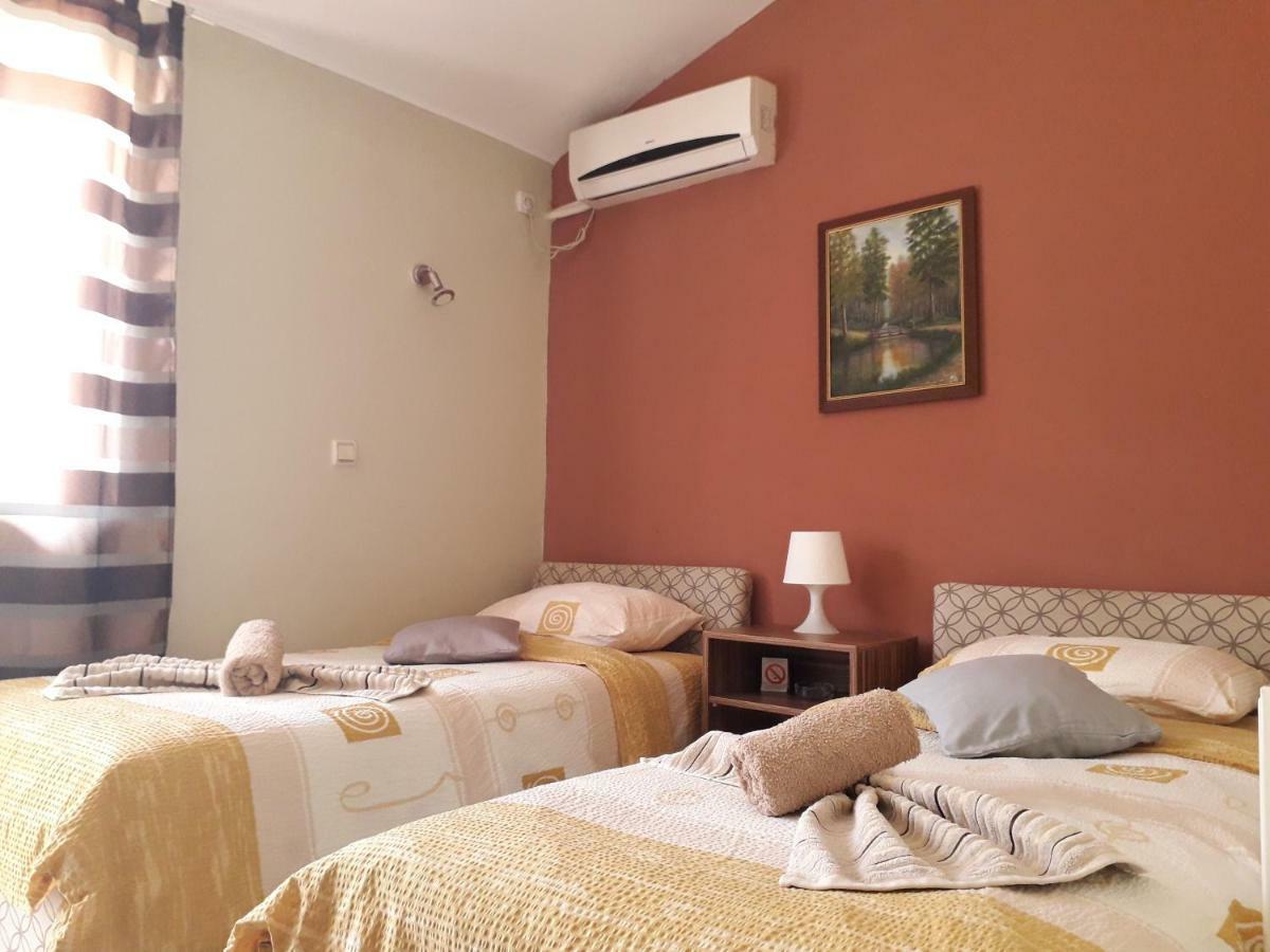 B&B Bebinac Leskovac  Extérieur photo