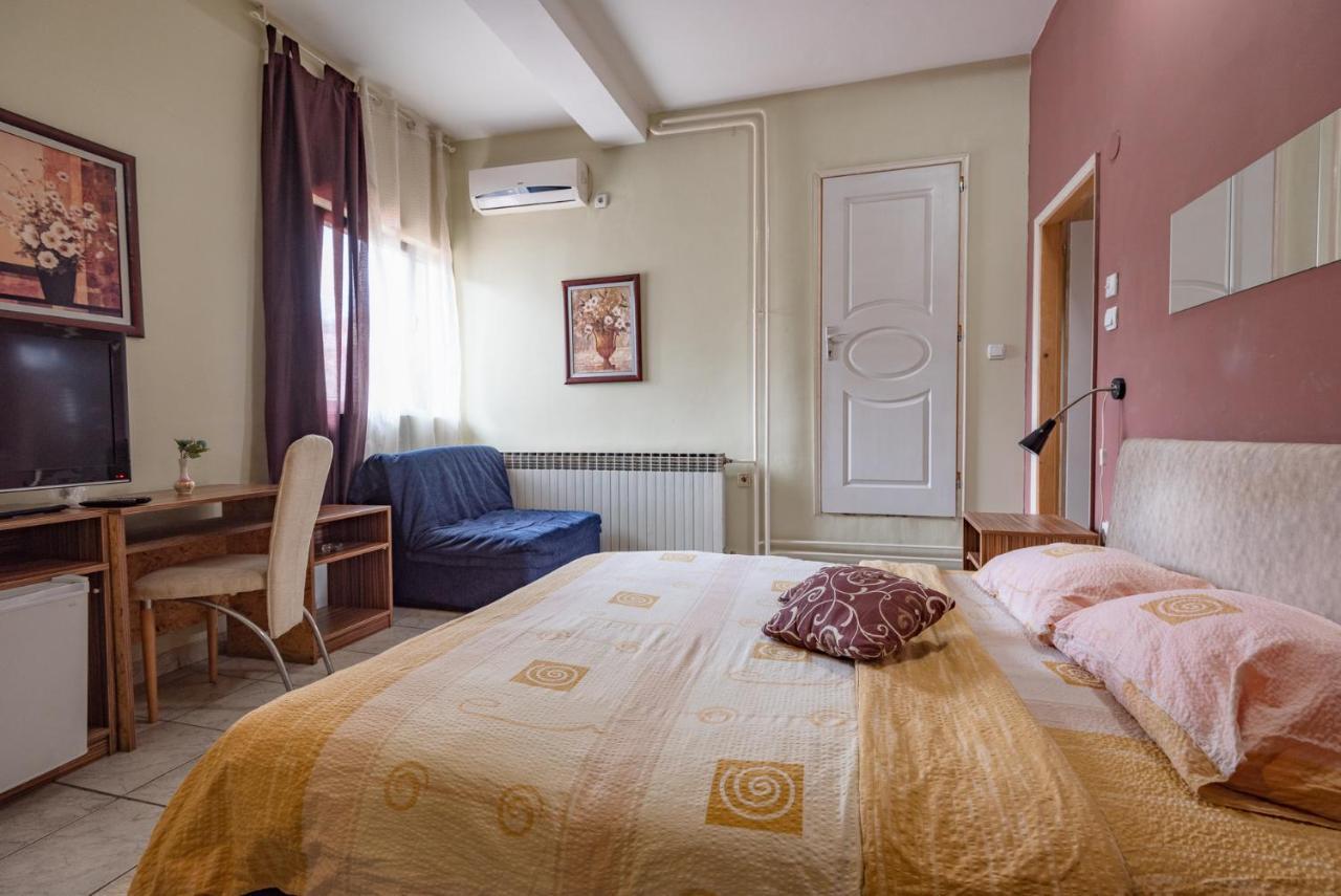 B&B Bebinac Leskovac  Extérieur photo